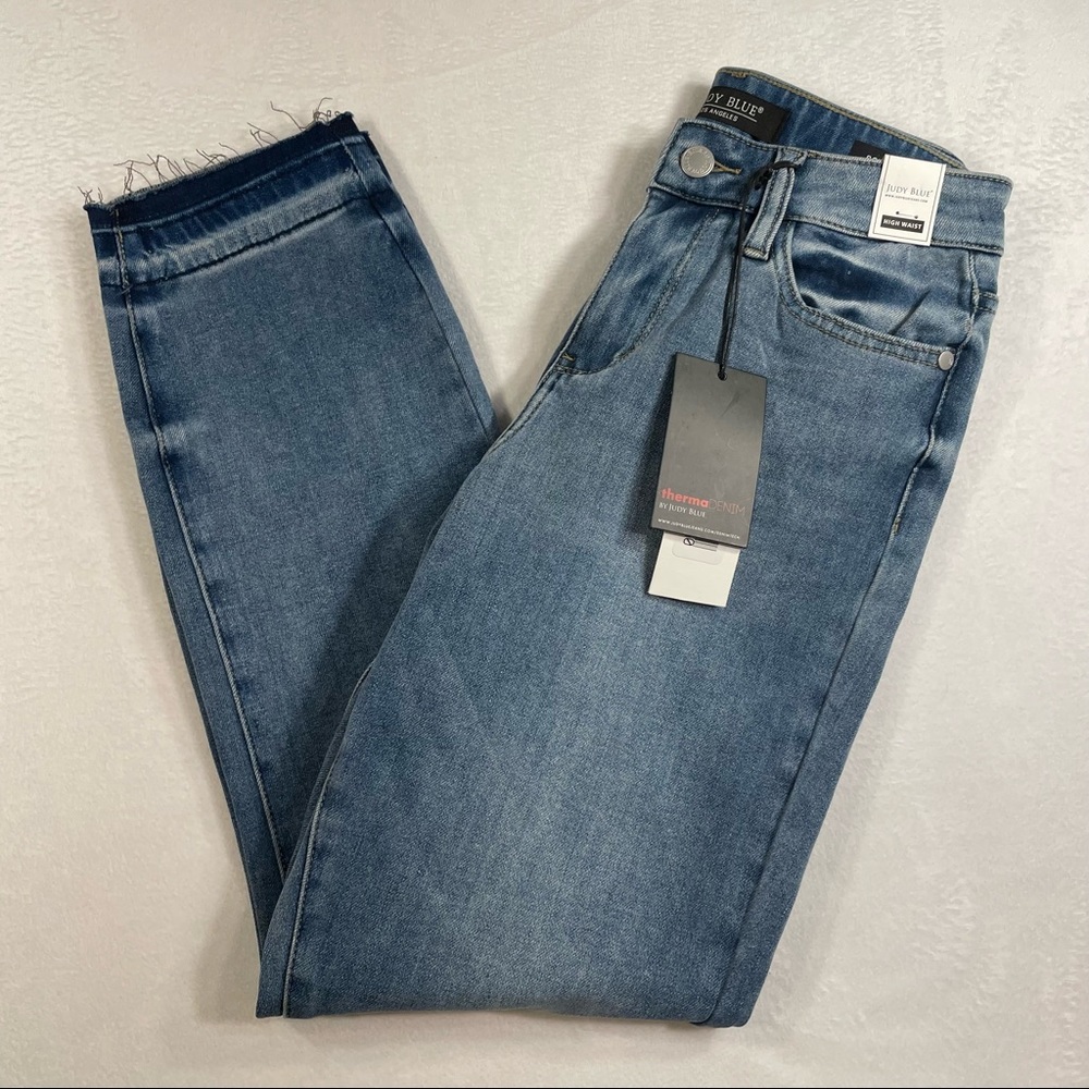 NWT Judy Blue Therma Denim Boyfriend Fit High Waist Medium Wash Jeans Size 0 - Picture 8 of 16